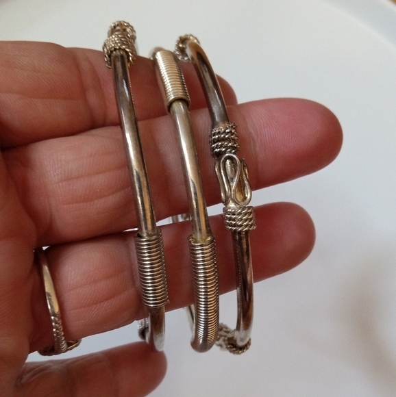 Stainless steel bangle bracelet bundle - Picture 2 of 4
